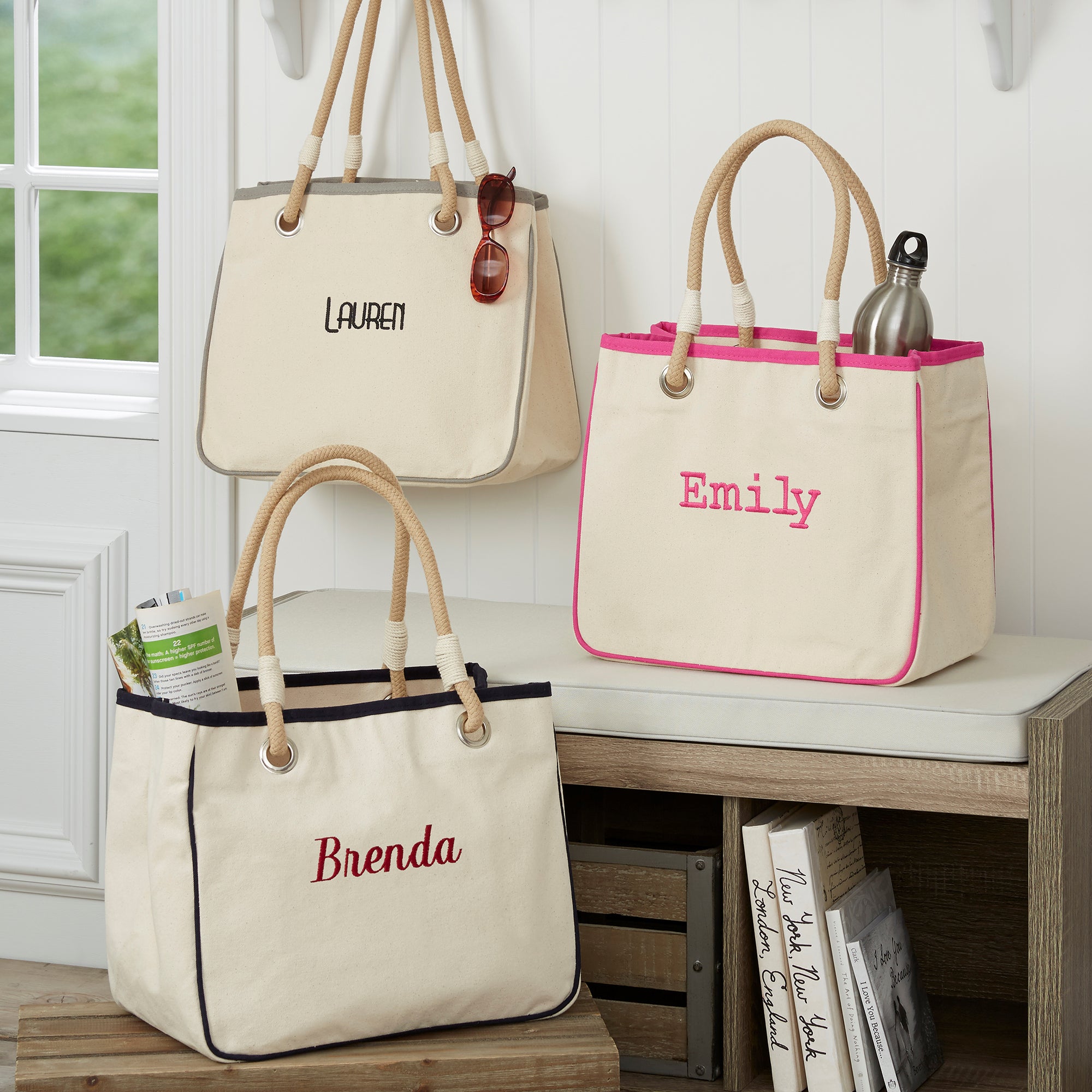 14555 - Embroidered Canvas Rope Tote 