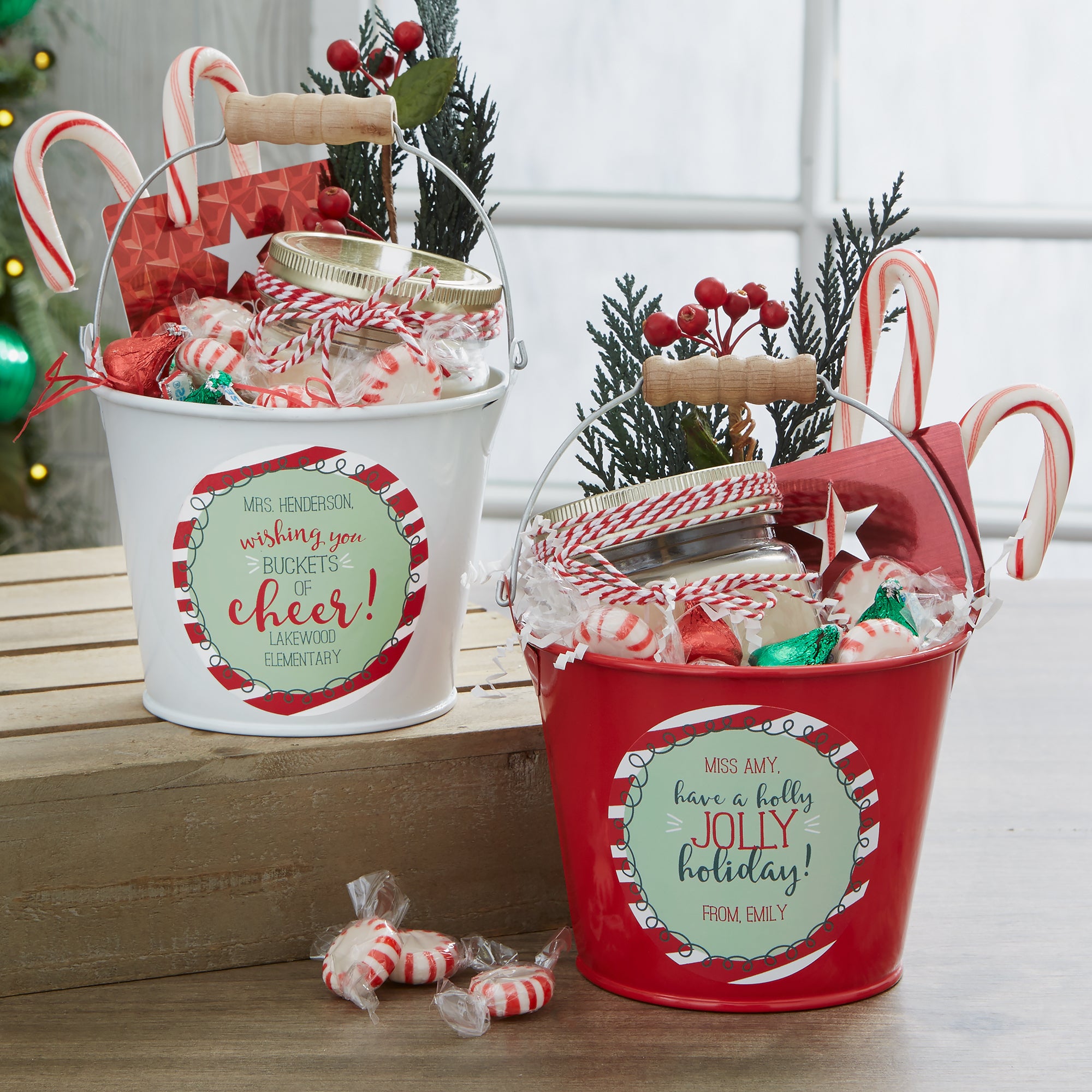 19334 - Holly Jolly Personalized Metal Teacher Gift Buckets