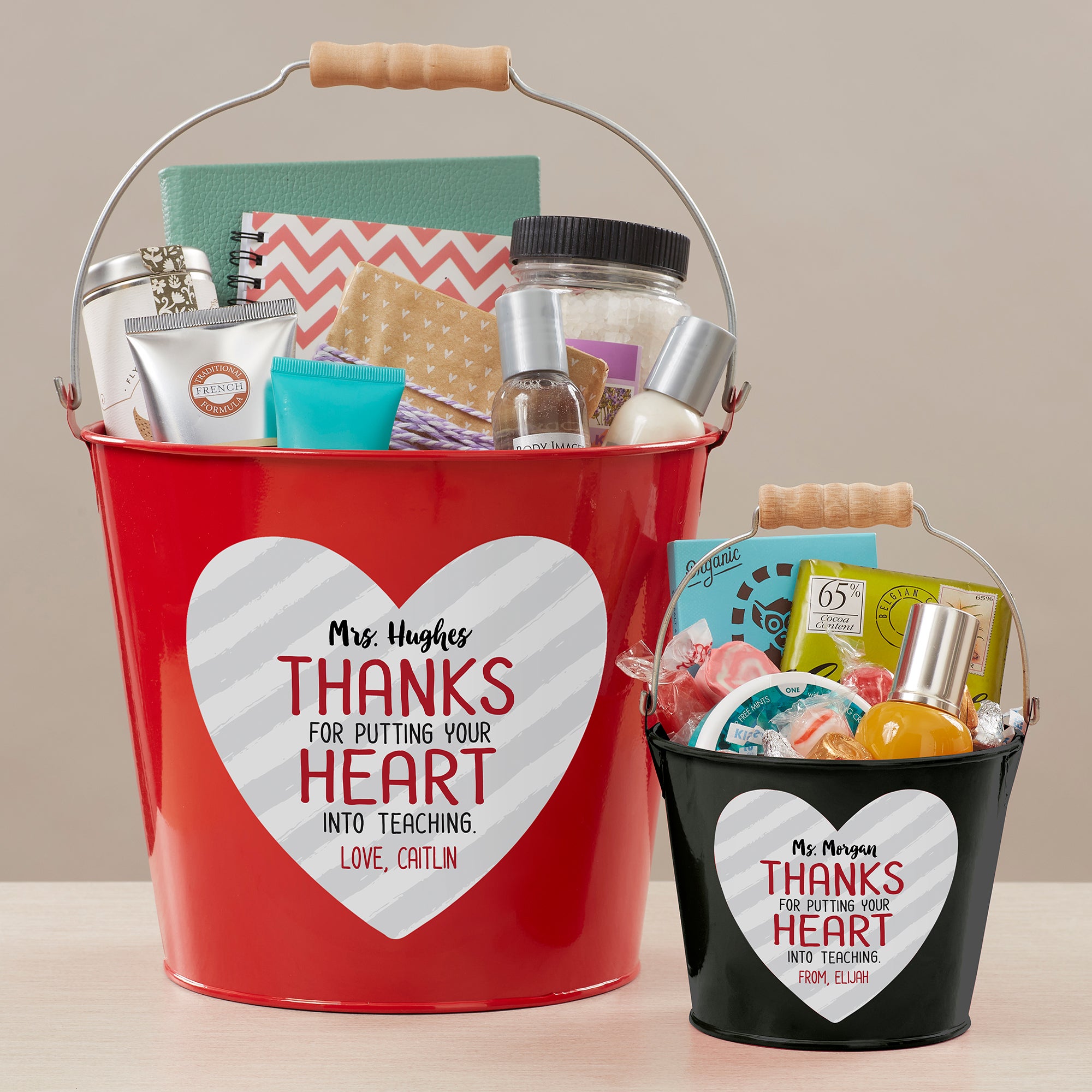 28407 - Heart Into Teaching Personalized Mini Treat Buckets