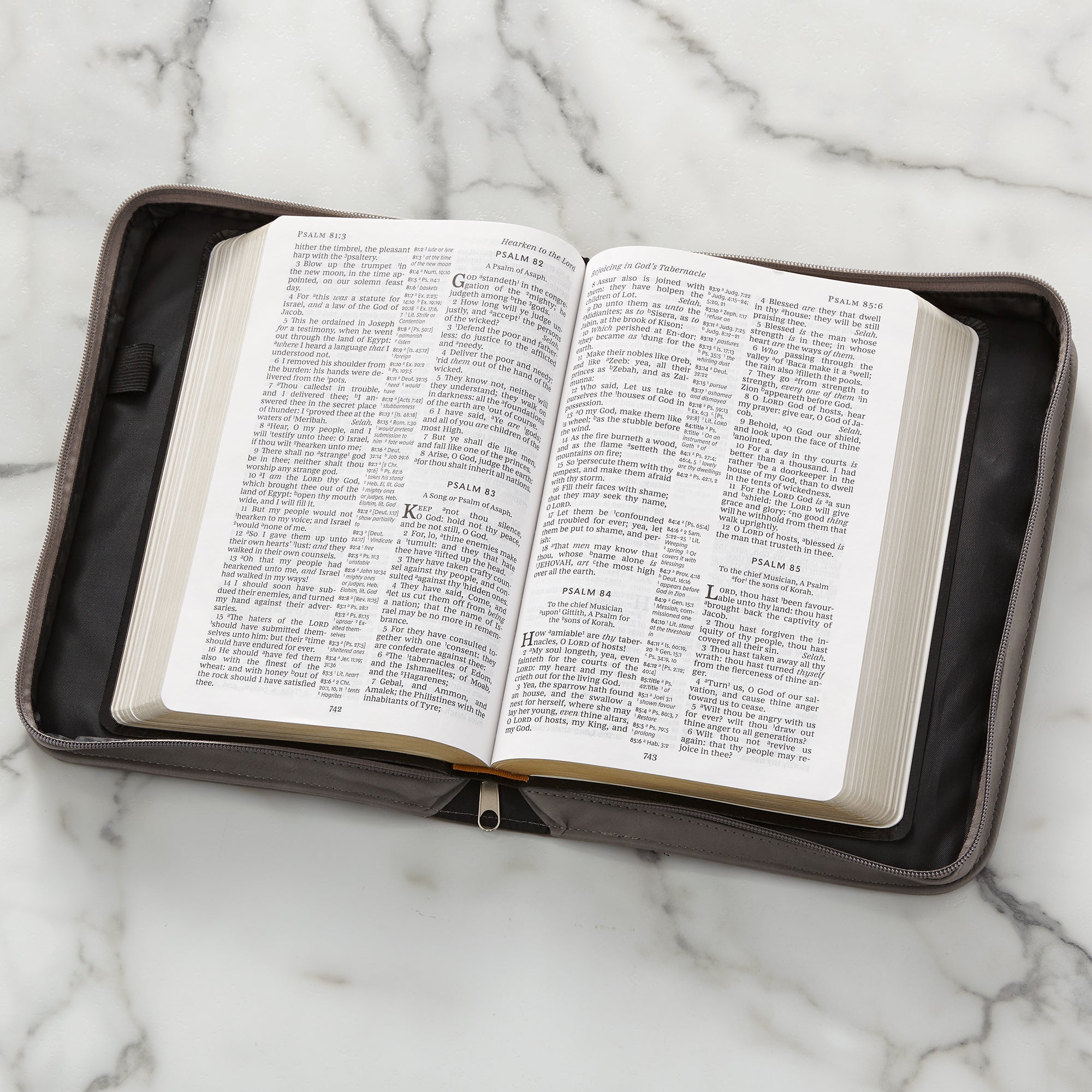 34447 - Black KJV Bible