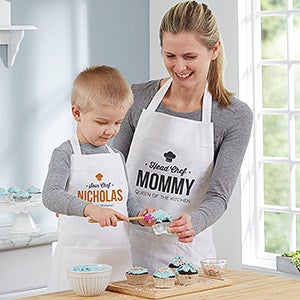 Aprons, Mommy and Me Aprons, Embroidered Apron, Holiday Gifts