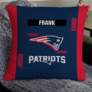 NFL New England Patriots Classic Personalized 18quot; Throw Pillow - 46495-L