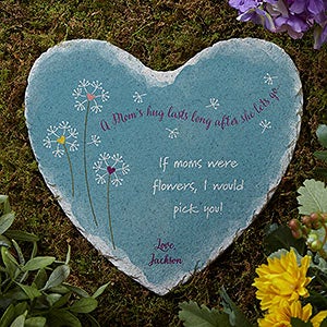 Personalized Mom Heart Garden Stone - A Mom's Hug