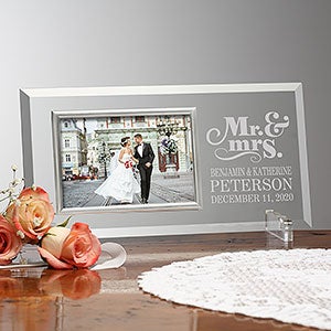 Mr & Mrs Personalized Wedding Glass Picture Frame