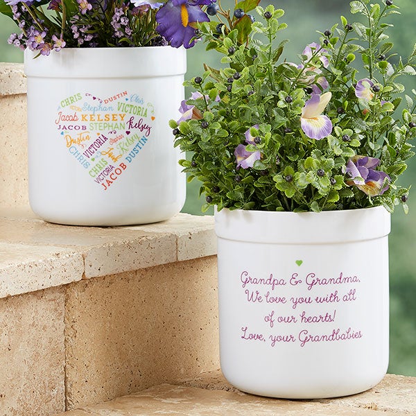 Personalized Flower Pots - Close to Her Heart - 18195