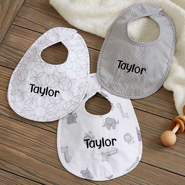 baby bibs with names on them