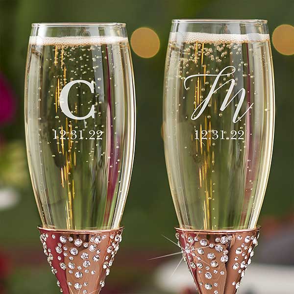 monogrammed champagne flutes