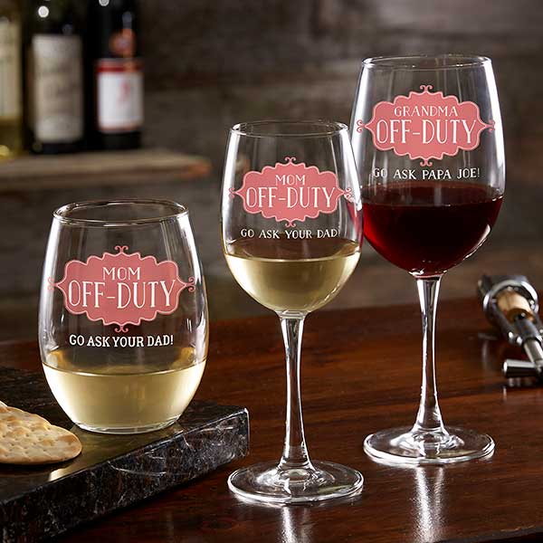 mom off duty wine glass