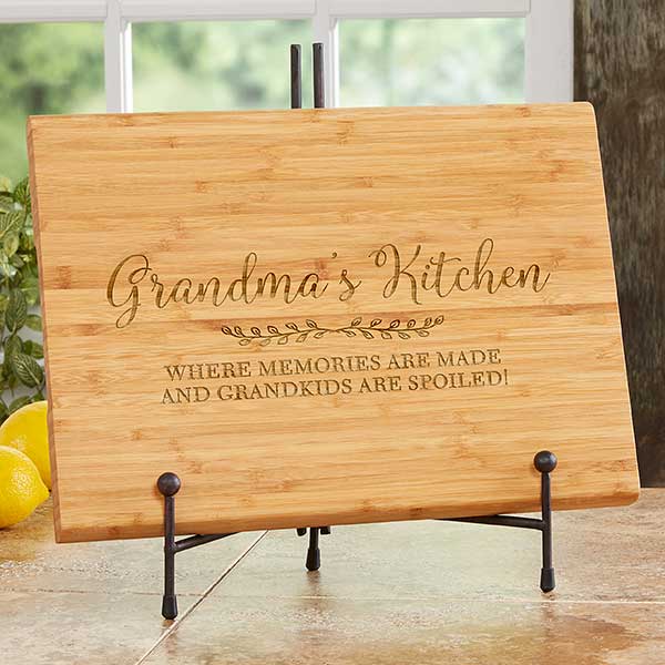 Mom's Kitchen Made with Love. Mothers Day Personalized Cutting Board