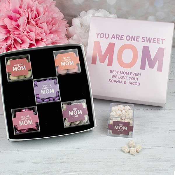 Personalized Mom Gift Box