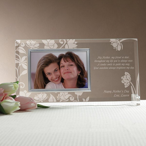 8158   Her Love Blooms Reflections Frame 